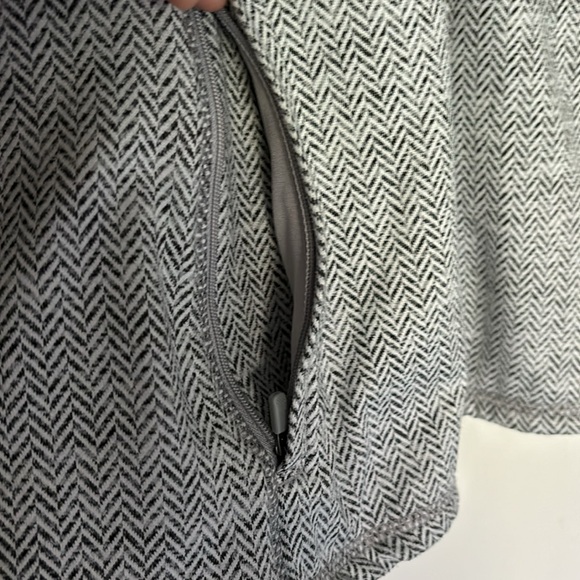 Athletic zip up sweater - Picture 4 of 5